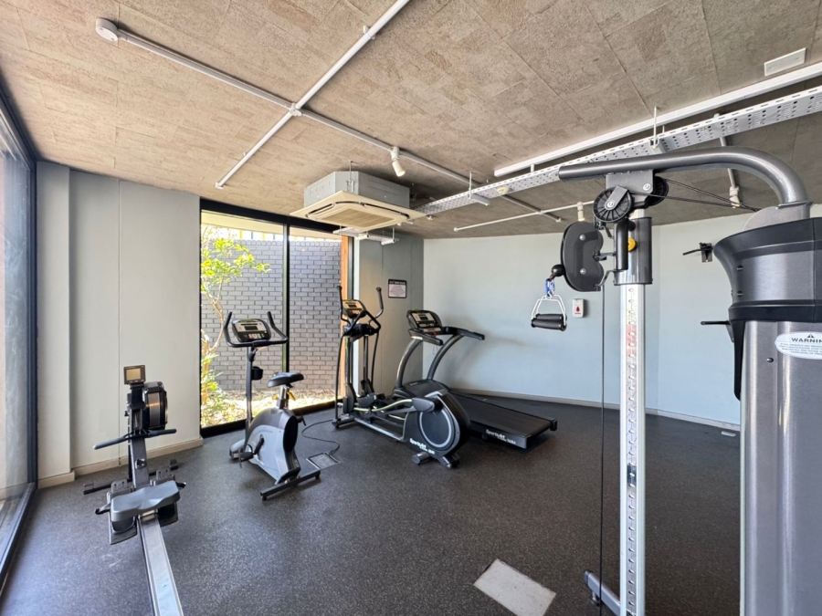 To Let 1 Bedroom Property for Rent in Woodstock Western Cape